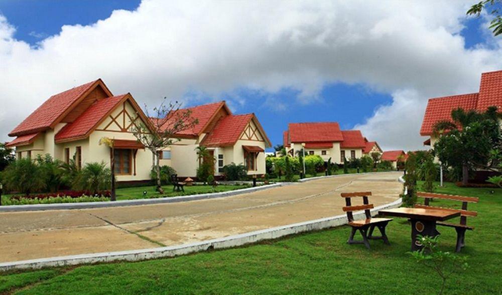 Myat Taw Win Hotel Naypyidaw Esterno foto
